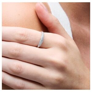 PEOPLES Jewellers- Pave-set ring with lab-grown diamonds (0.30 ct) – Size 7